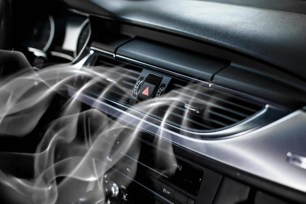 Système de ventilation automobile soufflant air chaud sans climatisation