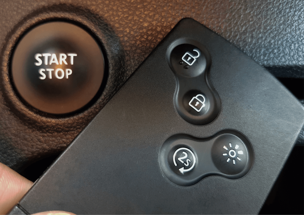 "Carte non reconnue" sur Scénic 3 : les solutions 3 carte clé renault